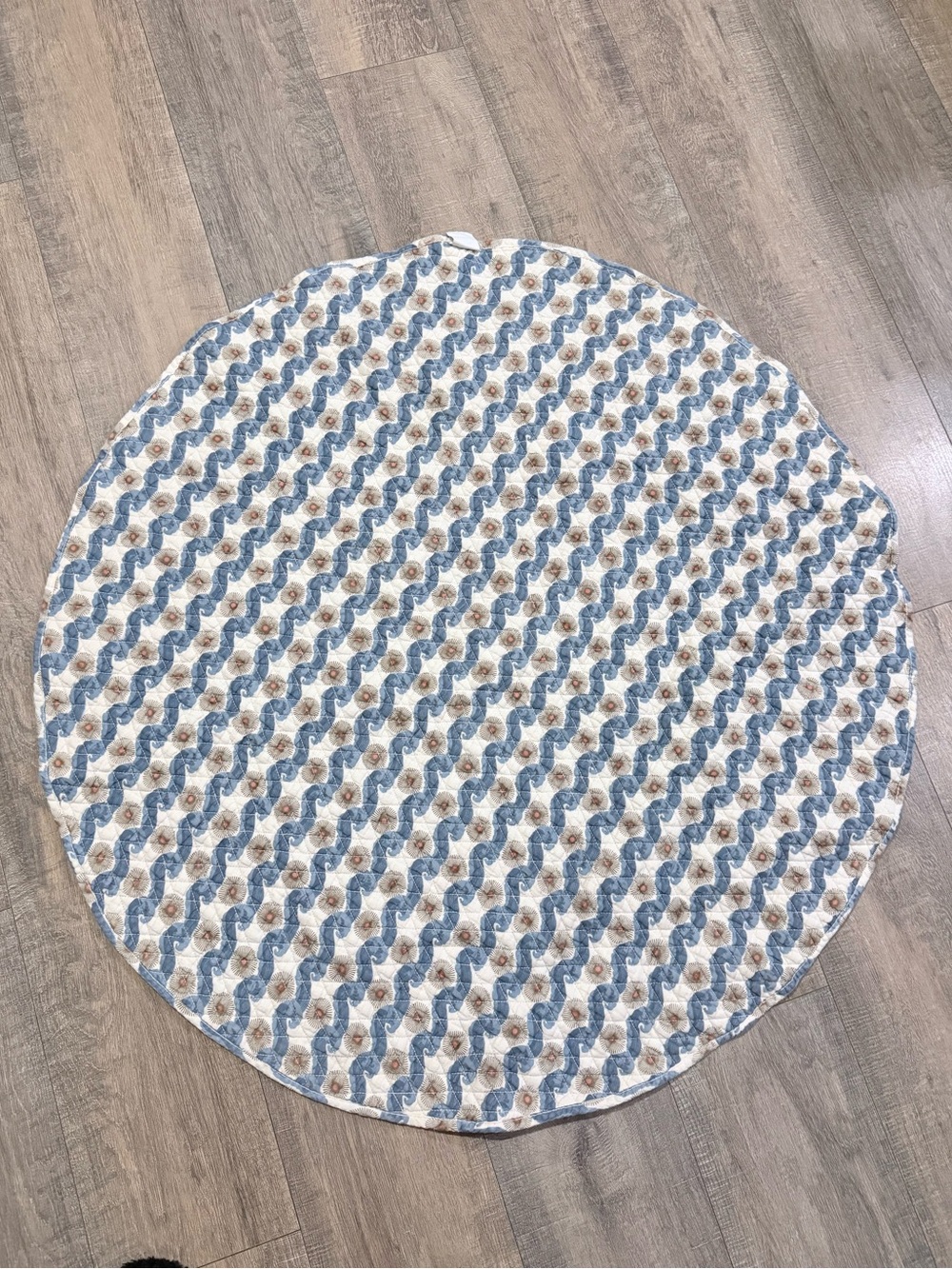 Kate Quinn Ocean Suns quilted circle playmat
